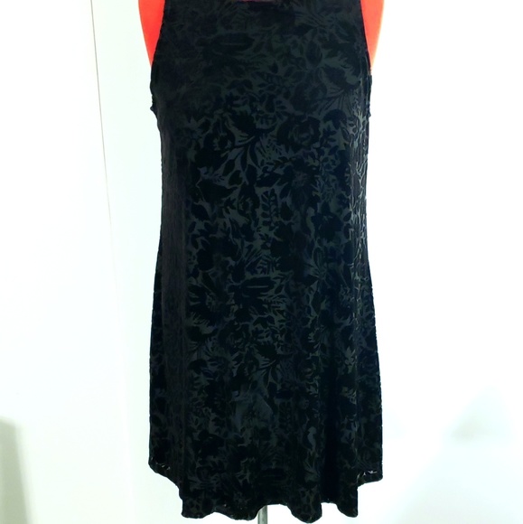 Old Navy Plus Size Velvet A-Line Dress - 1X - Picture 2 of 5